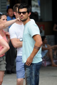 Taylor Lautner filming "Tracers" on location in Manhattan