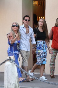 Marc Anthony, Chloe Green and her mother strolling in Saint-Tropez