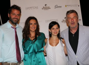 Mariska Hargitay celebrates her cover of 'Hamptons Magazine'