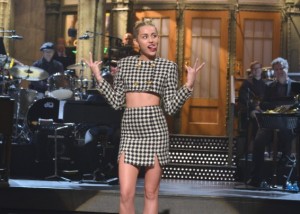 TV-Miley-Cyrus-SNL.JPEG-0e8a5