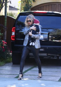 Fergie and Josh Duhamel celebrate Christmas at Fergie's parents house