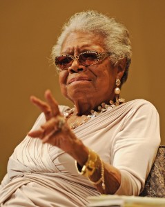 Maya Angelou speaks at Congregation B'nai Israel