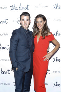 kevin jonas_ken and danielle jonas_the knot gala_carley roney_new york gossip gal