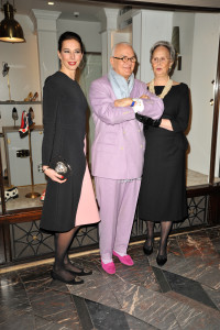 Manolo Blahnik_Burlington Arcade_Piccadilly London_Manolo Blahnik_Evangelina_new york gossip gal