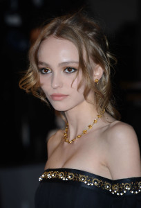 lily-rose depp_vanessa paradis_johnny depp_the dancer movie_new york gossip gal_cannes film festival