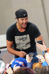 Luke Bryan_Today show_new york gossip gal_kill the lights tour_fred's at barneys