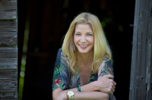 candace bushnell_the parrish arts museum_marders_new york gossip gal_bomb magazine