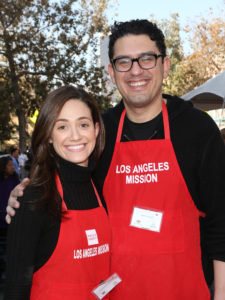 Los Angeles Mission Thanksgiving Meal For Homeless_Emmy Rossum_Sam Esmail Where_new york gossip gal