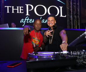 pauly D_jadakiss_new york gossip gal_the pool afetr dark_harrah's pizza joint_atlantic city club