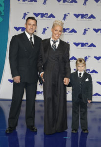 MTV Video Music Awards_ Pink, Willow Sage Hart, Carey Hart_new york gossip gal