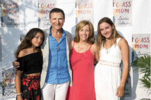 Misha Gelman_Michael Gelman_Laurie Gelman_Jamie Gelman_new york gossip gal_class mom a novel_east hampton authors night_deana & steve hanson