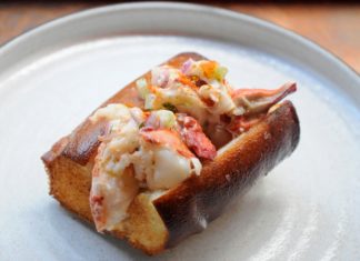 the breslin lobster roll,new york gossip gal,taste of gramercy