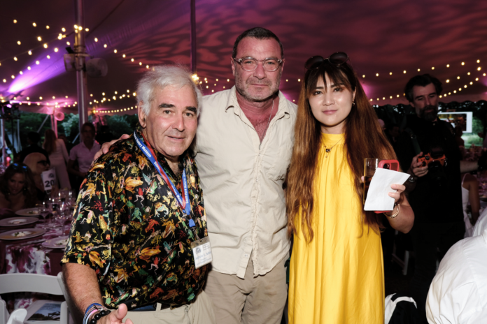 liev schreiber,andy sabin,vivi zhou,new york gossip gal,south fork natural history museum